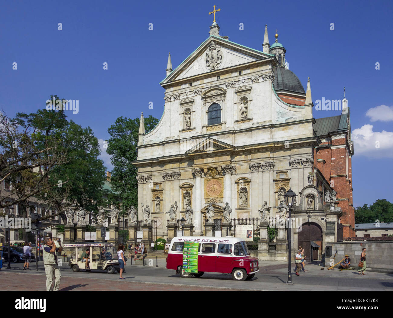 Católica Romana Iglesia de los Santos Apóstoles Pedro y Pablo, Stare Miasto Old Town, Cracovia, Polonia Menor voivodato, Polonia Foto de stock