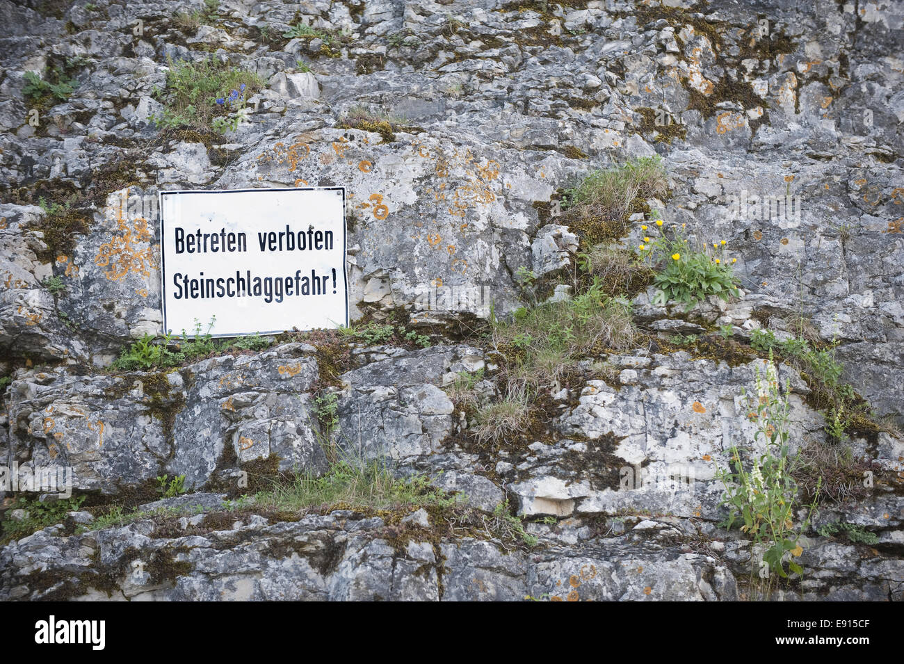 Señal de peligro Fotografía de stock - Alamy
