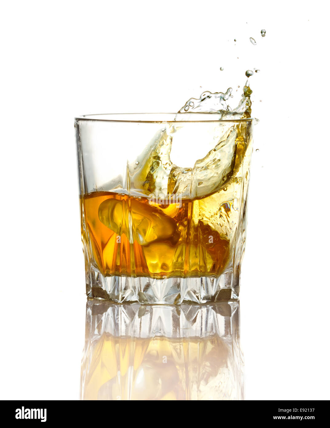 Vaso de whisky fotografías e imágenes de alta resolución - Alamy