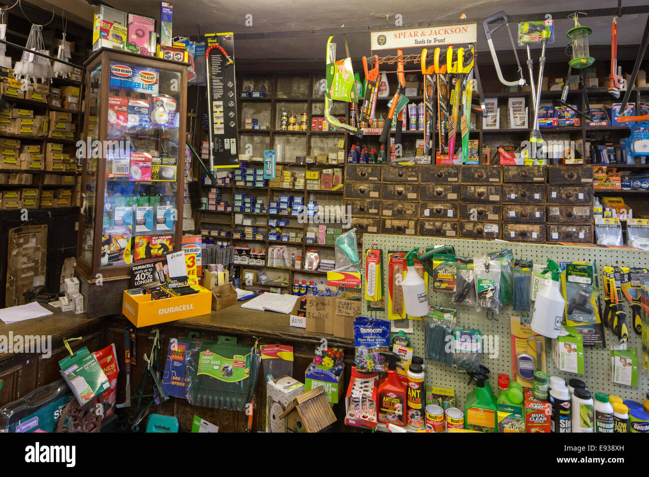 Tienda de bricolaje independiente fotografías e imágenes de alta resolución  - Alamy