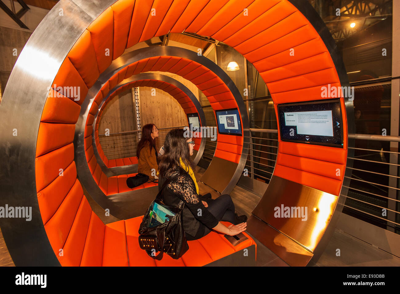 Italia Turín Piamonte Pino Torinese Inauguración de la nueva zona de museos del Museo de Turín planetario astronomía y espacio INFINI.Al 17 de octubre de 2014 Foto de stock