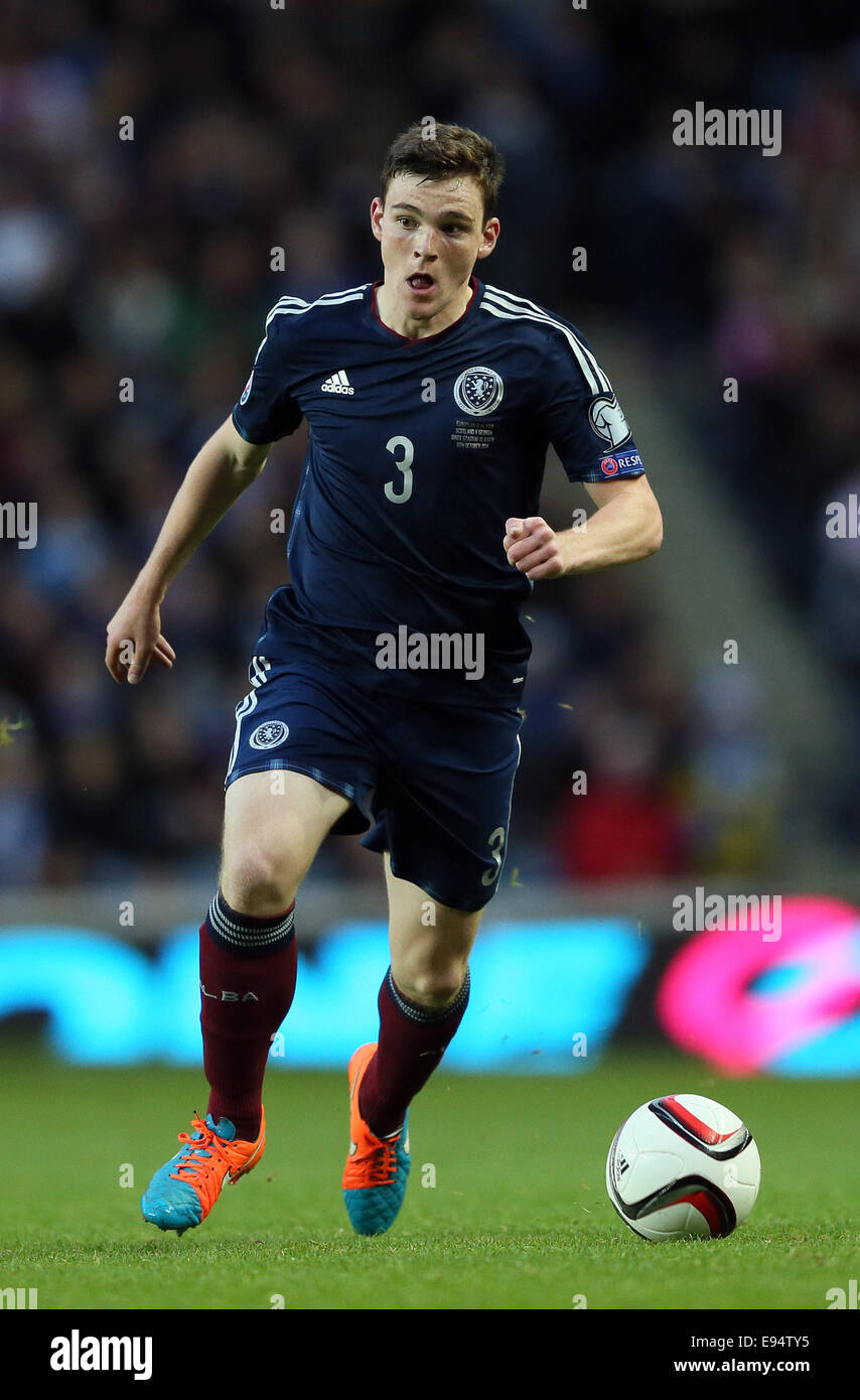 Glasgow, Reino Unido. 11 Oct, 2014. Andrew Robertson, de Escocia - Euro 2016 Clasificación: Escocia vs Georgia - Ibrox Stadium - Glasgow - Escocia - 11 de octubre de 2014 - © Simon Bellis/Sportimage/CSM/Alamy Live News Foto de stock