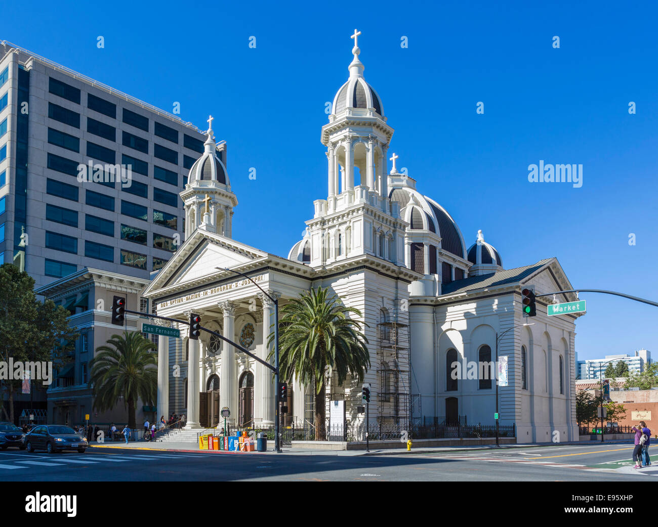 Basílica Catedral de San José en el centro de San José, Condado de