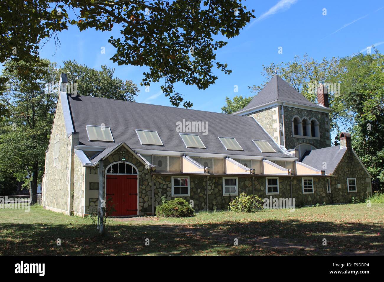 Iglesia reformada de Huguenot Park, Huguenot, Staten Island, Nueva York Foto de stock