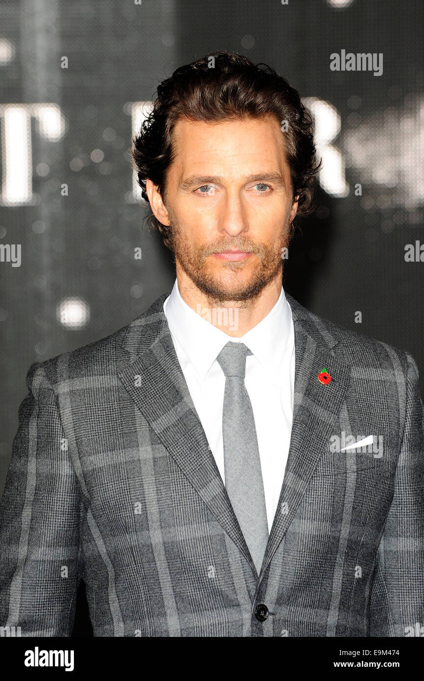 Londres, Reino Unido. 29 Oct, 2014. Matthew McConaughey asistir al estreno británico de Medio Interestelar en el Odeon Leicester Square de Londres el 29 de octubre de 2014. Crédito: Peter Phillips/Alamy Live News Foto de stock