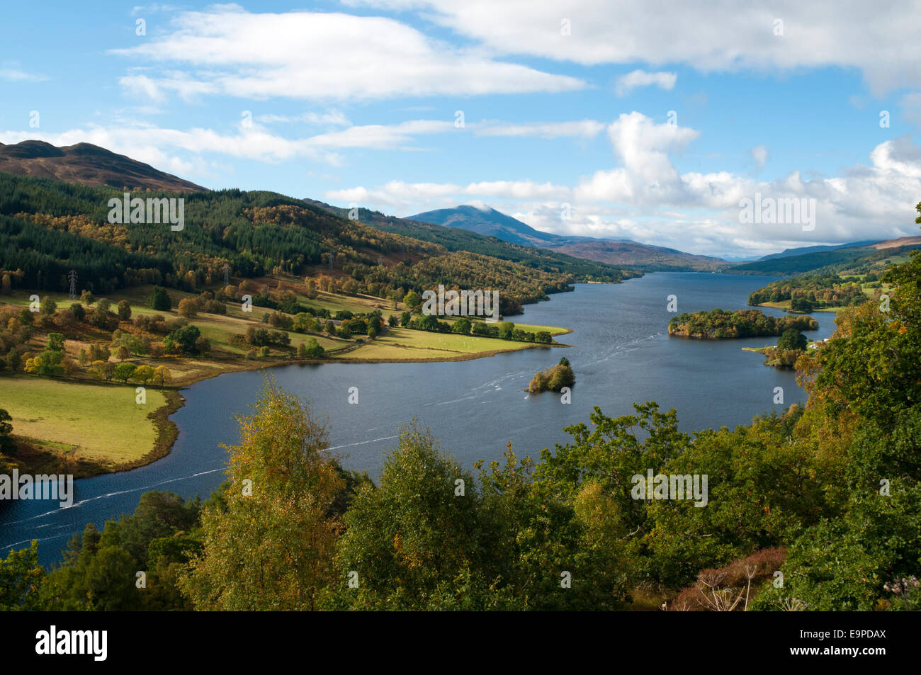 Imagen de paisaje de Loch Tummel en Perthshire, Escocia (conocida como 'La vista de Queens'). Foto de stock