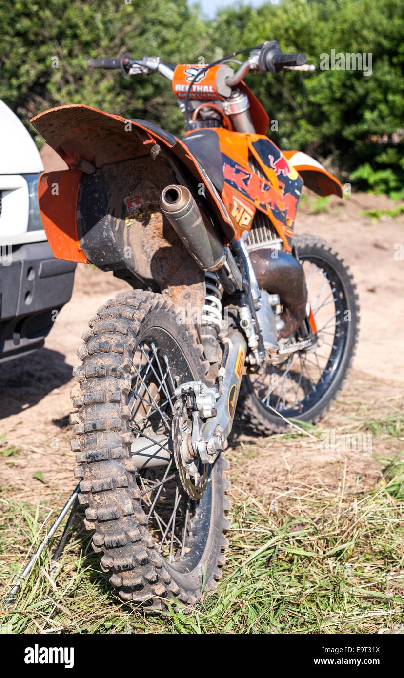 Después de que la competencia de carreras de motos de motocross Fotografía  de stock - Alamy