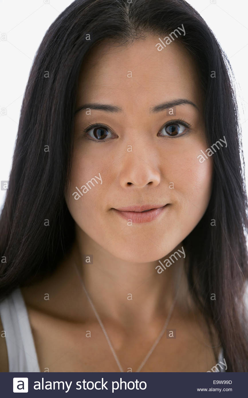 Close Up retrato de mujer con cabello negro Foto de stock