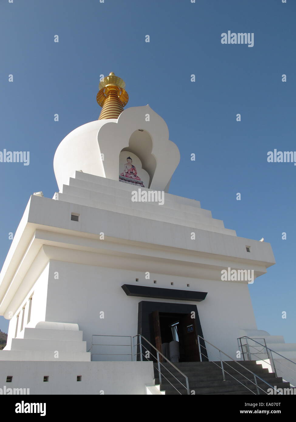 Stupa, el templo budista, Benalmadena, Costa del Sol, Andalucía, España Foto de stock