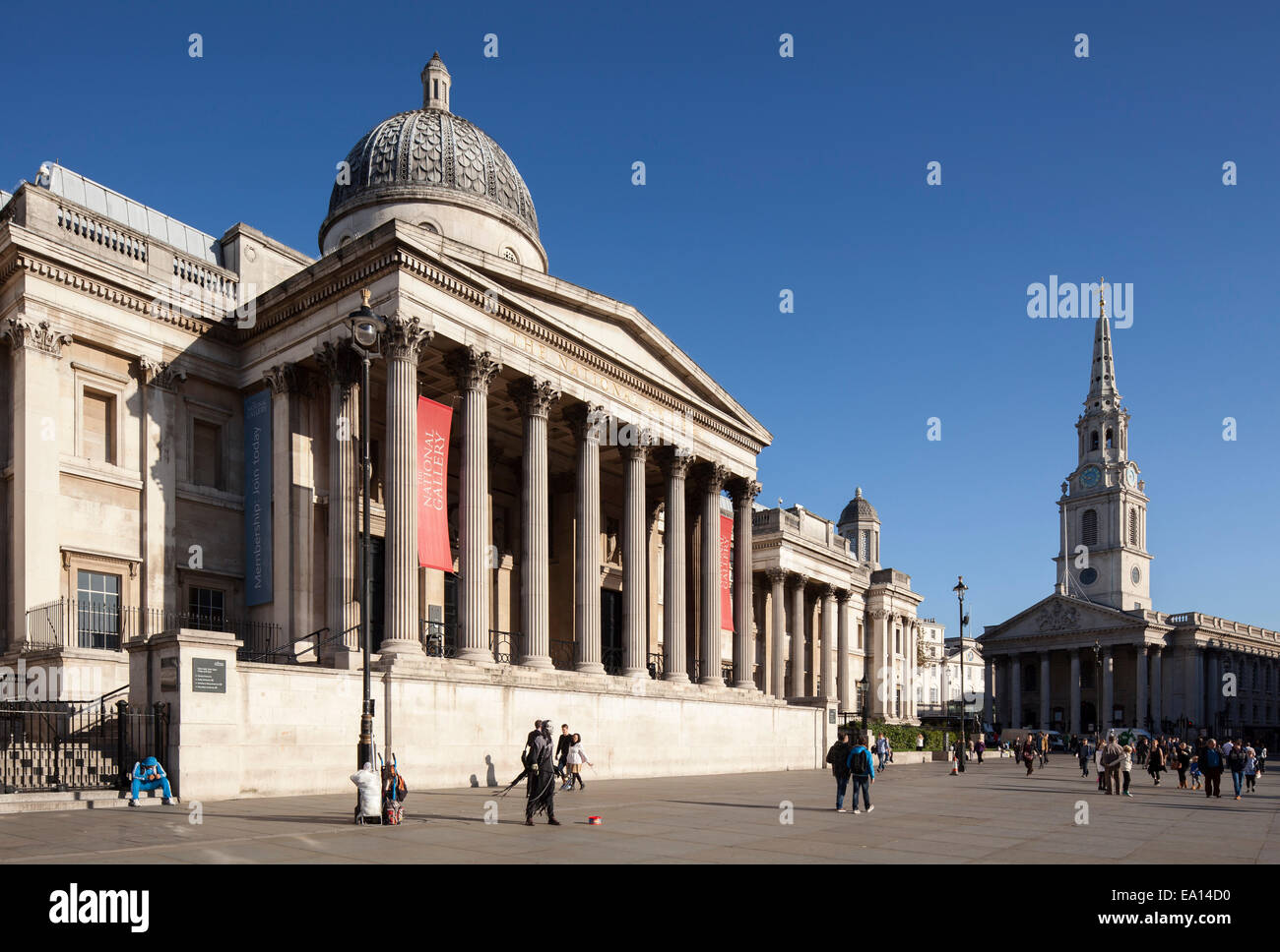 La Galería Nacional, Trafalgar Square, Londres, Inglaterra, Reino Unido. Foto de stock