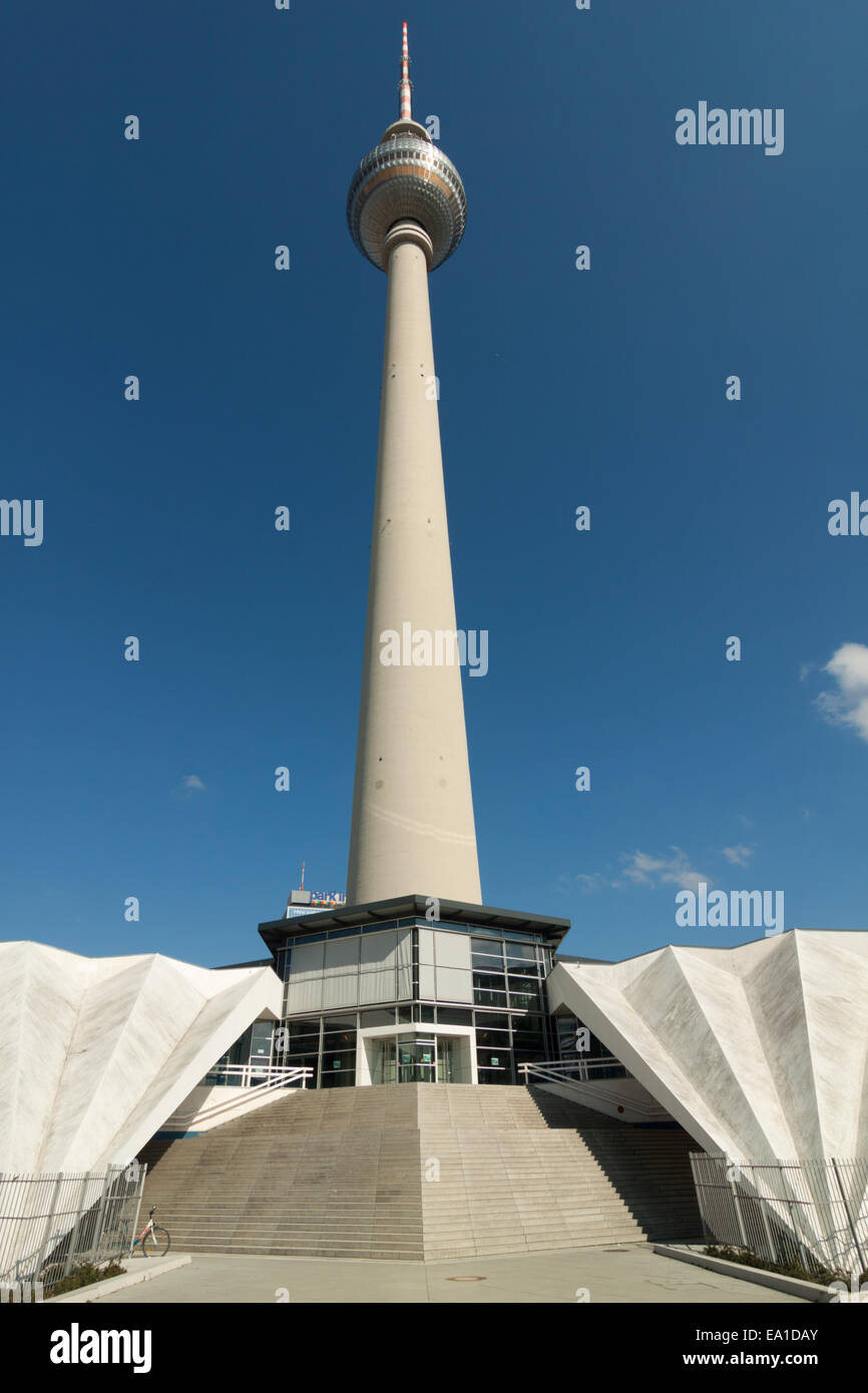 Torre de escaleras fotografías e imágenes de alta resolución Alamy