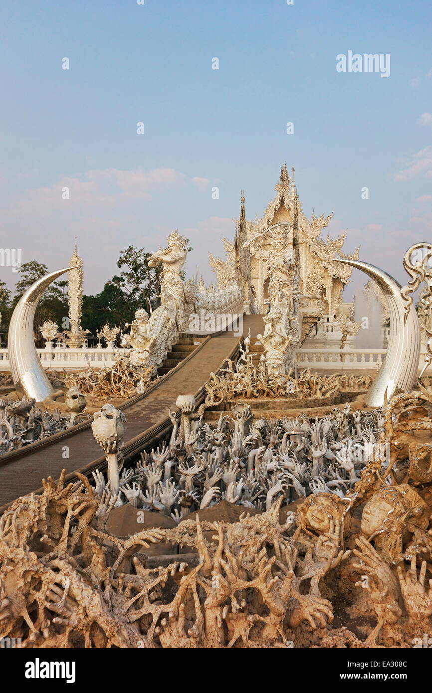 El Templo Blanco (Wat Rong Khun), Ban Rong Khun, Chiang Mai, Tailandia, en el sudeste de Asia, Asia Foto de stock