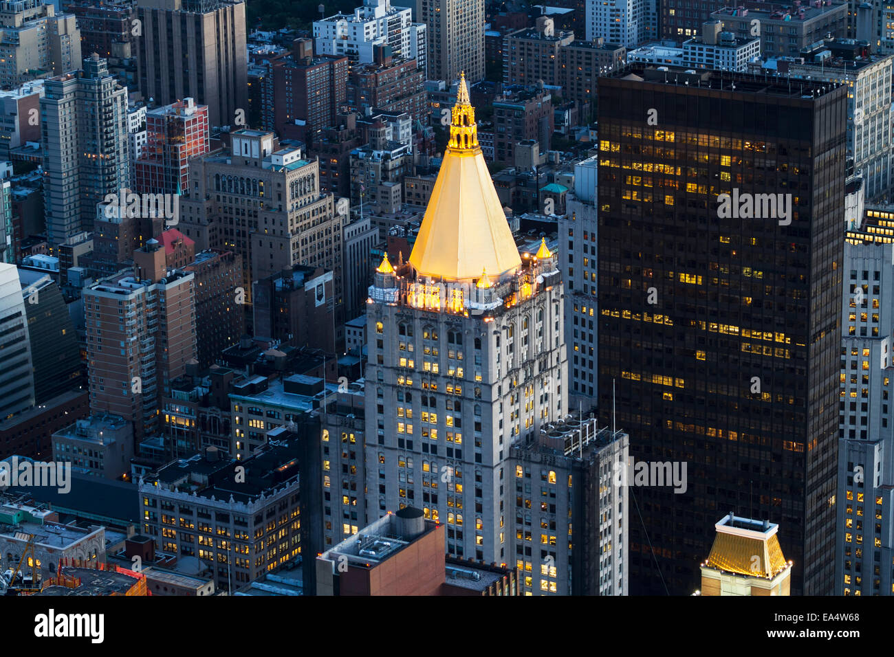 new-york-life-insurance-building-visto-desde-el-edificio-empire-state