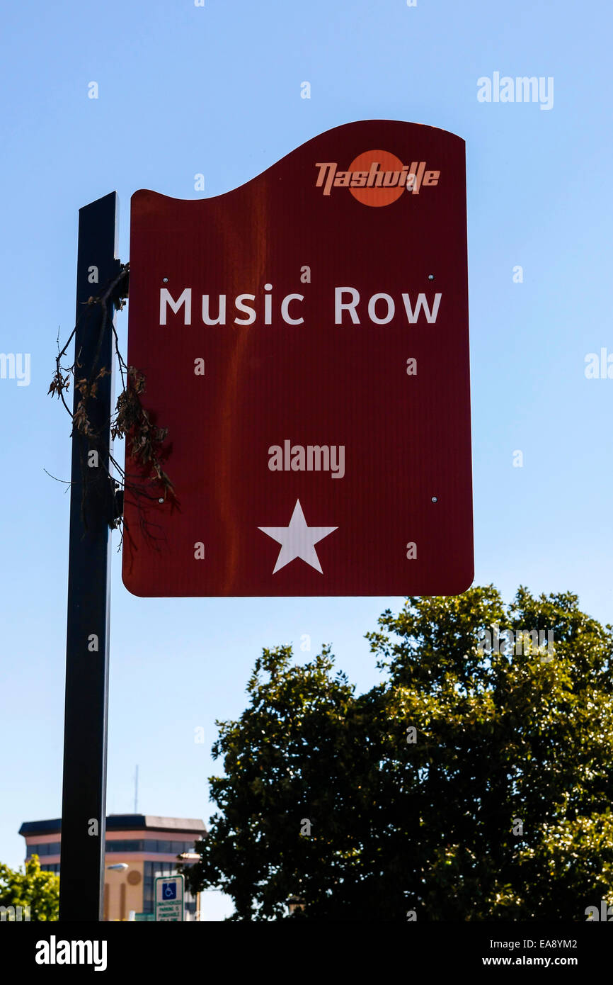 Music Row signpost en Nashville, Tennessee Foto de stock
