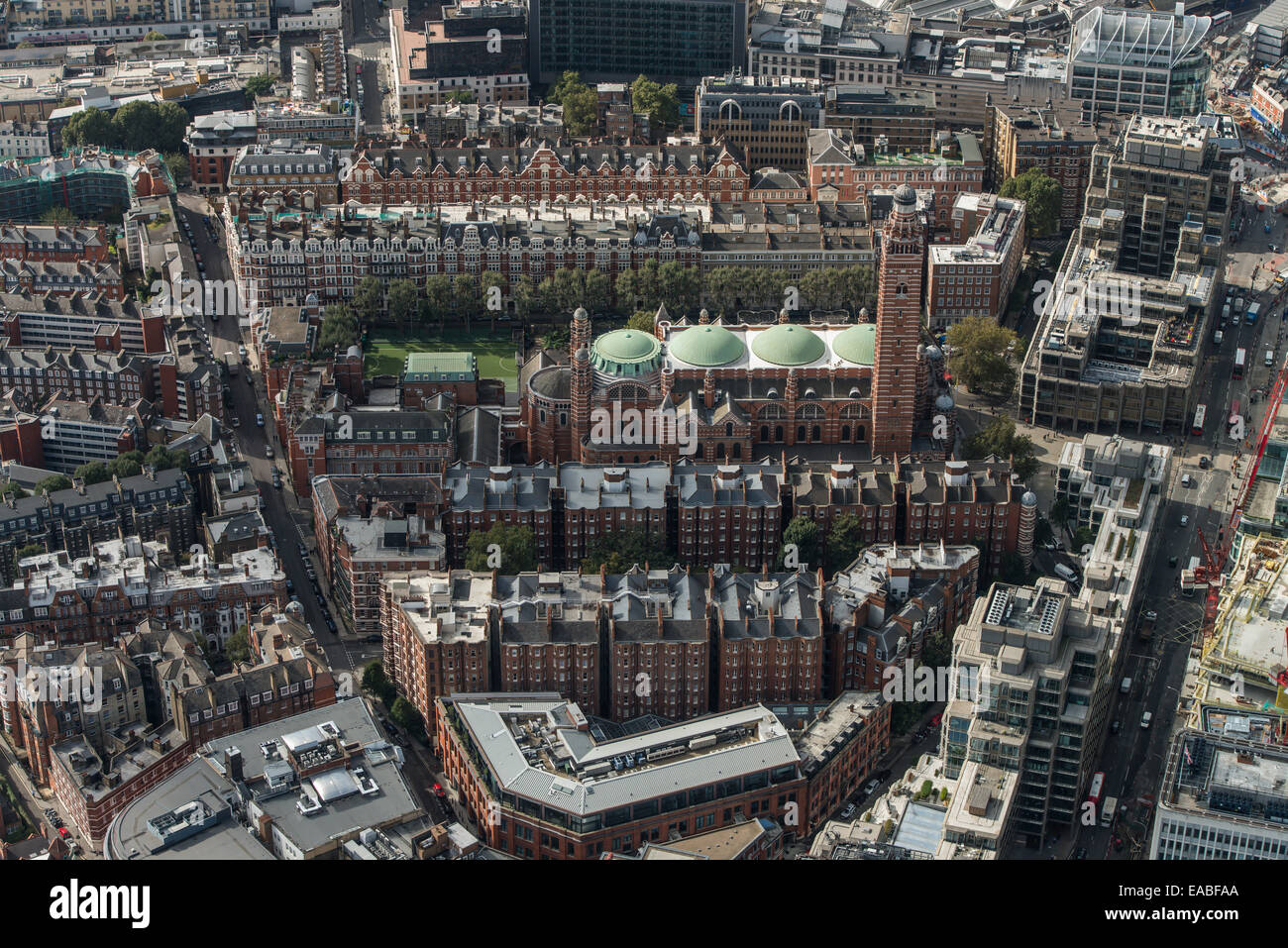 Una vista aérea de la catedral de Westminster, la iglesia madre de la Iglesia católica en Gran Bretaña Foto de stock