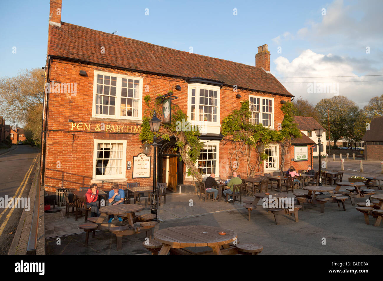 La pluma y el pergamino pub, Stratford upon Avon, Warwickshire, REINO UNIDO Foto de stock