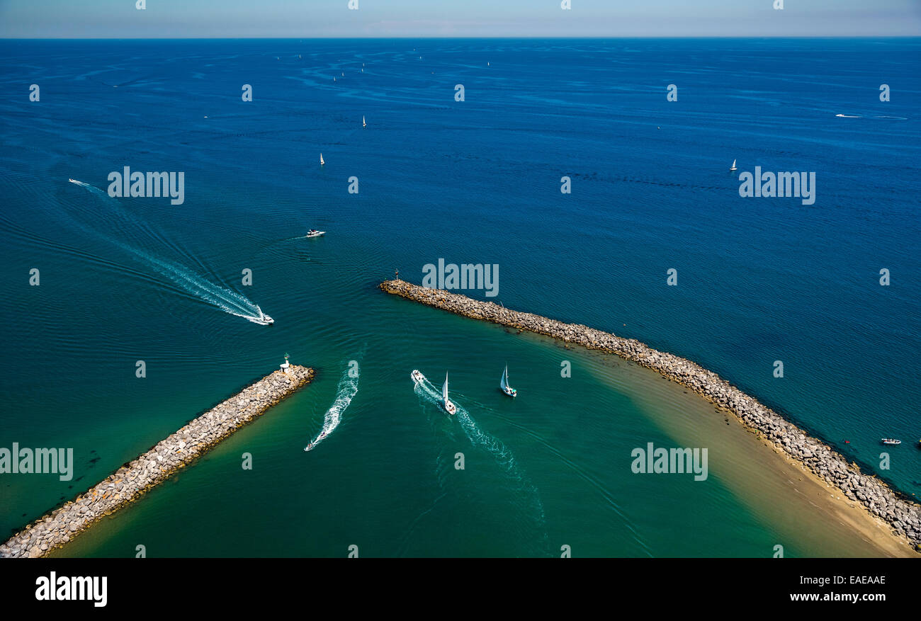 Harbour moles fotografías e imágenes de alta resolución - Alamy