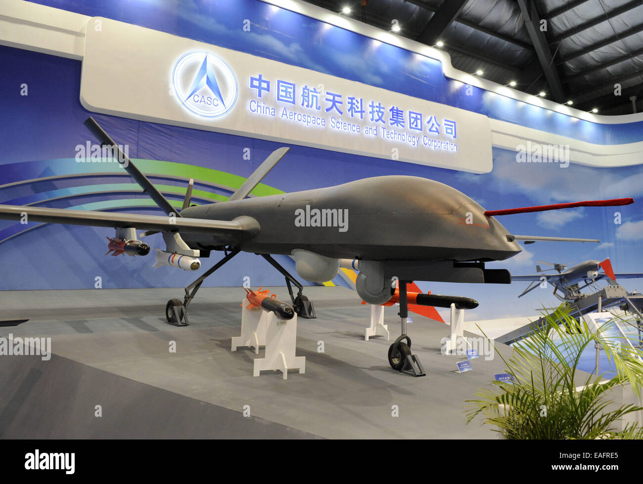 Zhuhai, China. 14 Nov, 2014. Un CH-4 del vehículo aéreo no tripulado (UAV),  que se caracteriza por su larga duración de batería de 40 horas, se  mostrará en la 10ª China International