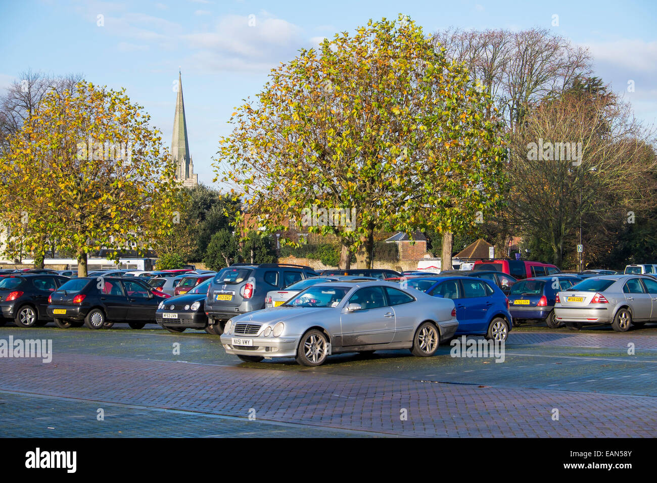 Chichester car fotografías e imágenes de alta resolución Alamy