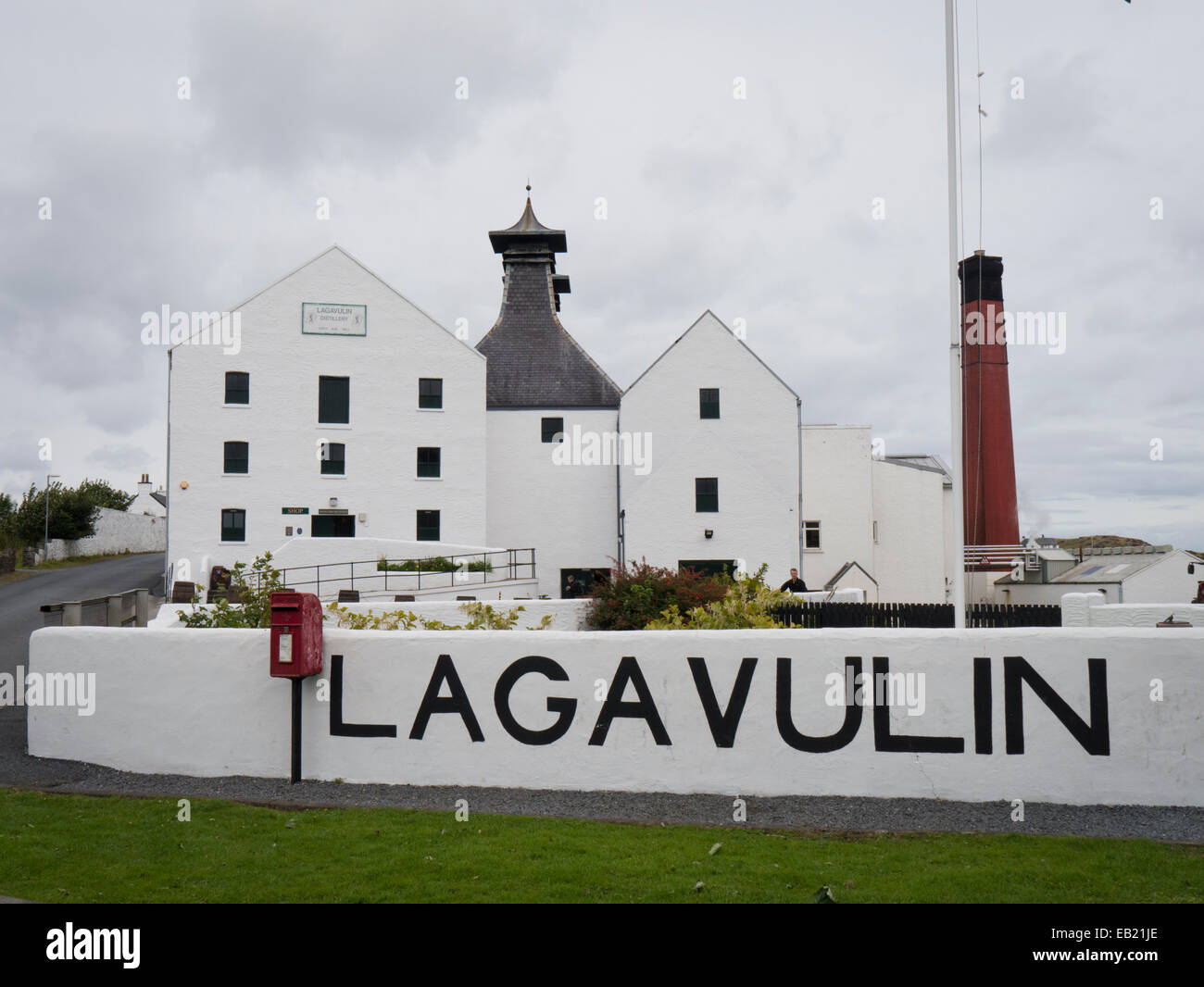 La destilería Lagavulin Foto de stock