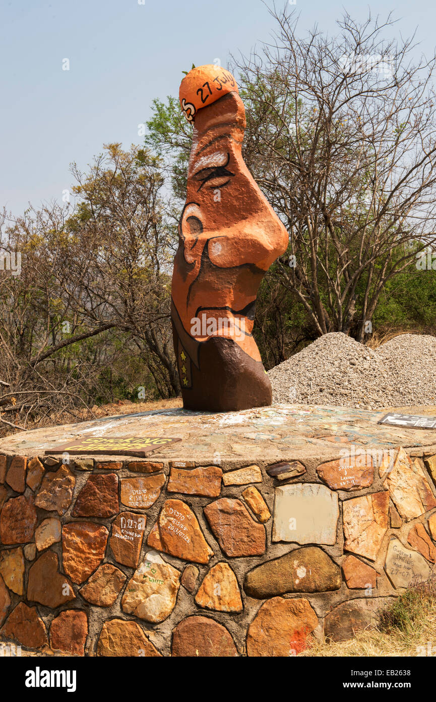 Estatua de roca "Old Joe", Schoemanskloof, Mpumalanga, Sudáfrica Foto de stock