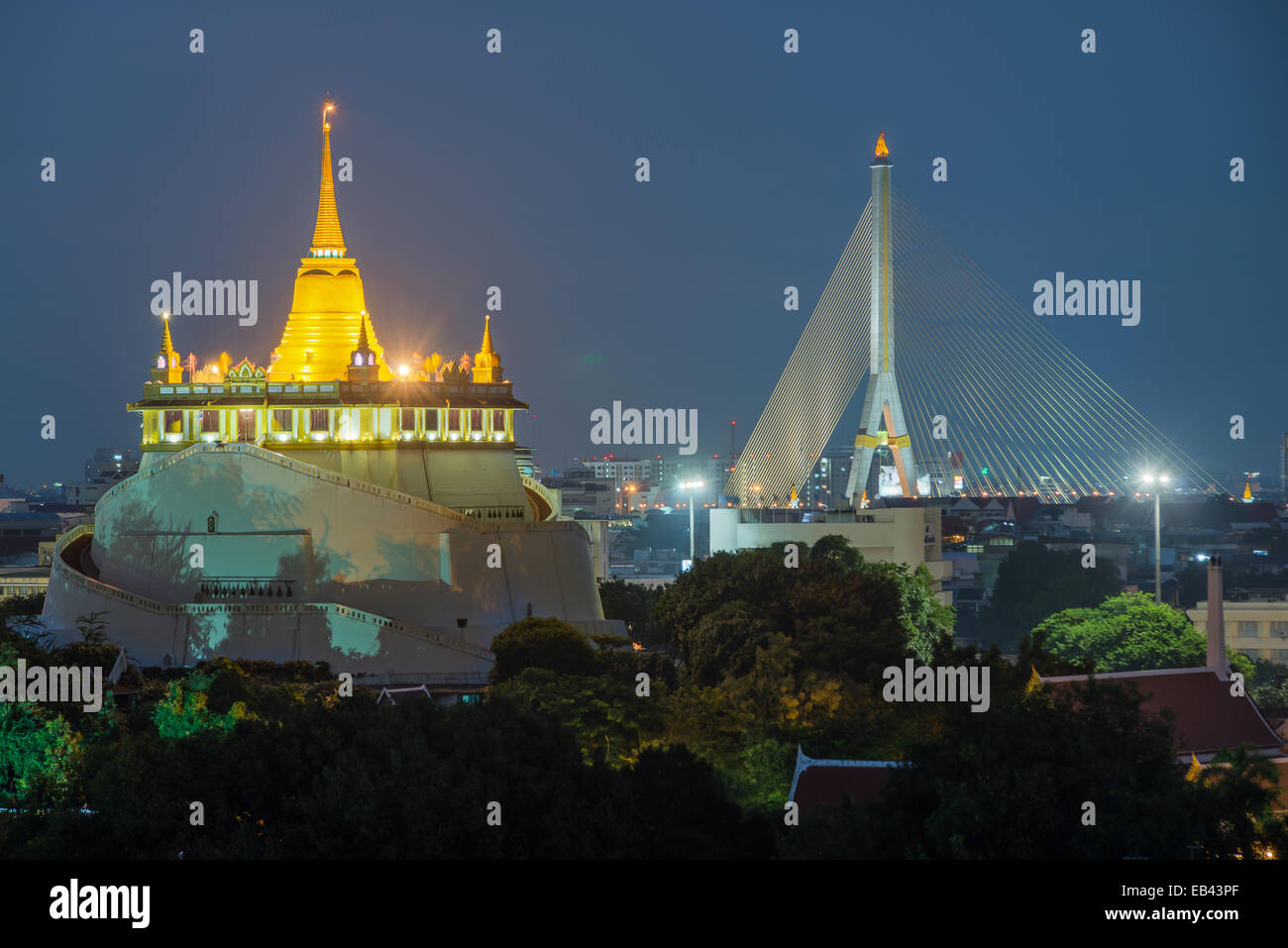 El Monte Dorado. Hito de viajes de Bangkok, Tailandia Foto de stock