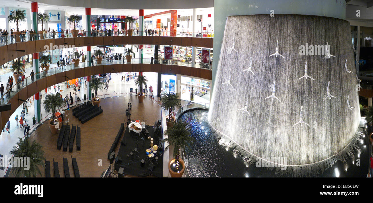 Emiratos Árabes Unidos Dubai Mall Shopping Mall Shopping Foto de stock