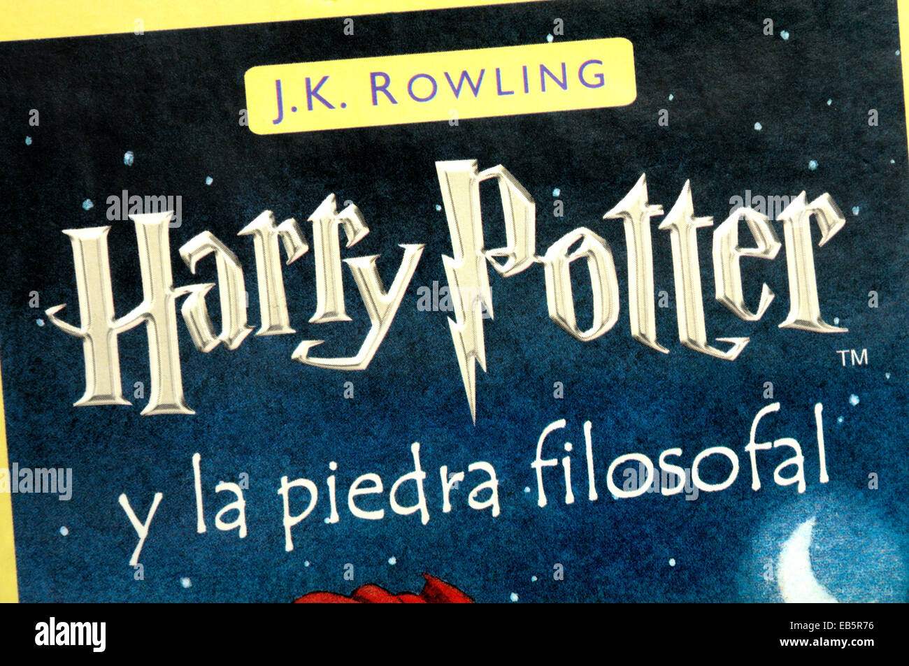 Escena Post Creditos Harry Potter Y La Piedra Filosofal Libros en español fotografías e imágenes de alta resolución - Alamy