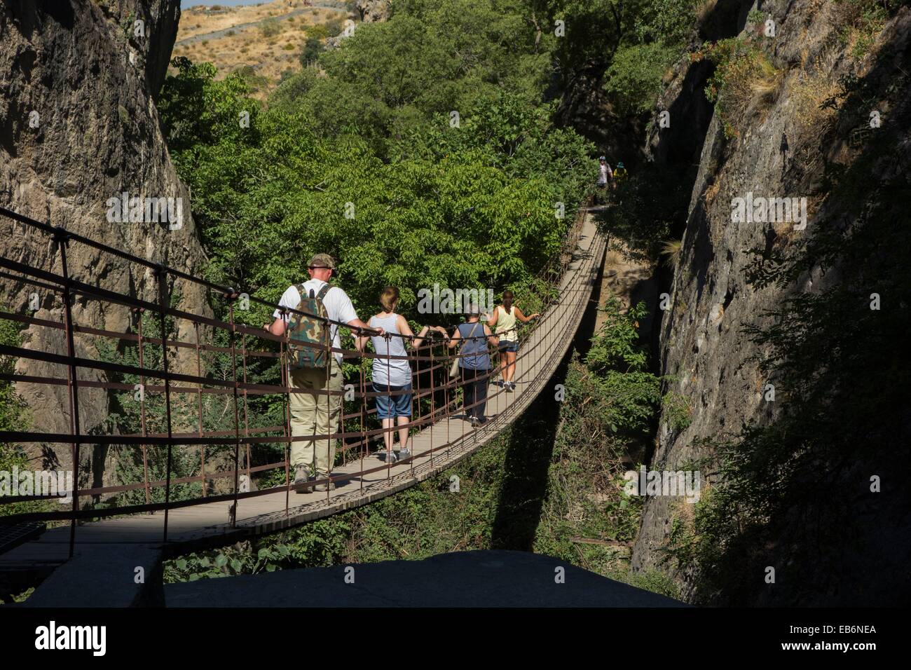 Puente Colgante, Los Cahorros de Monachil, Monachil, provincia de Granada,  Andalucía, España Fotografía de stock - Alamy