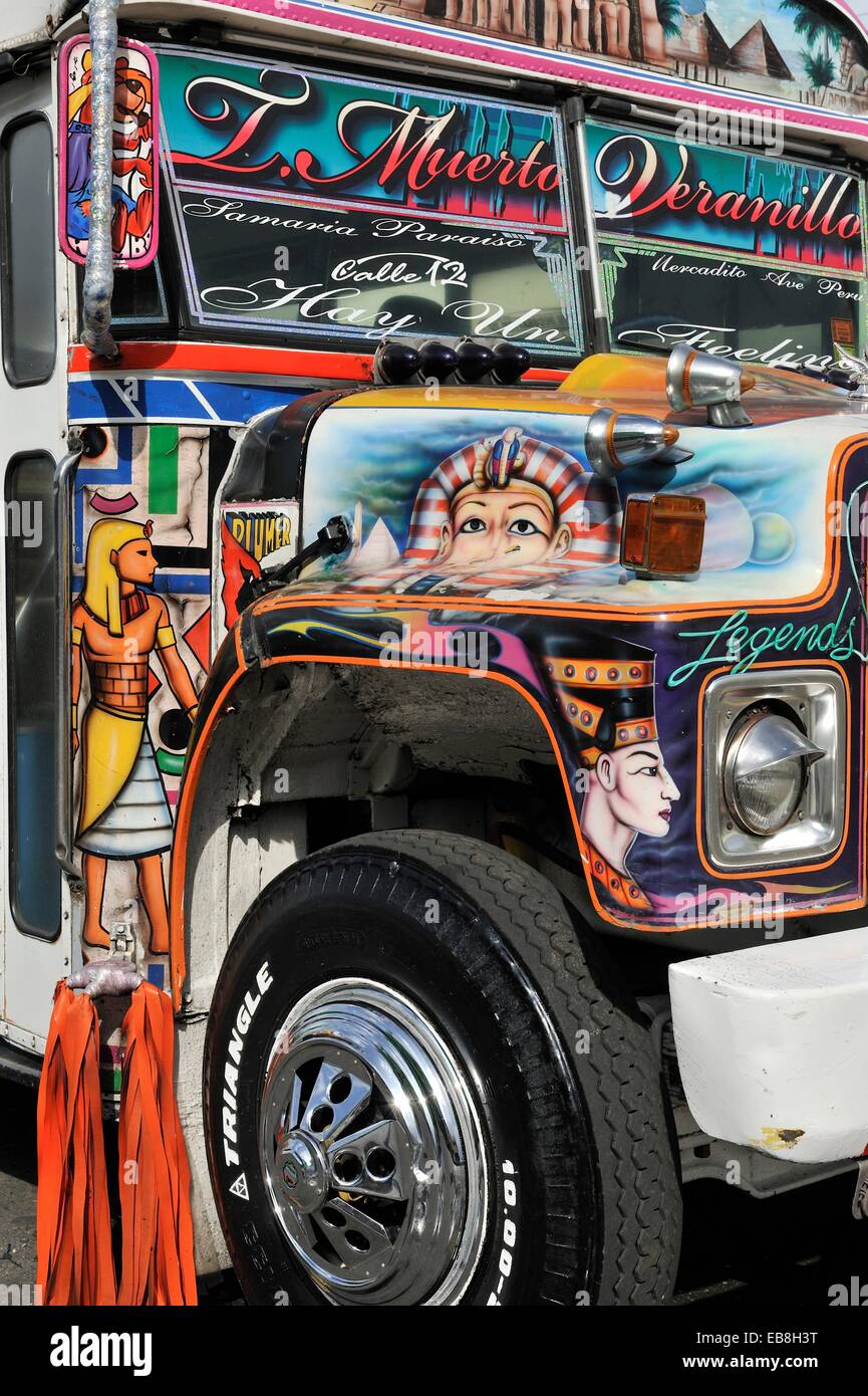 Diablo Diablo Rojo-Red, autobús de Panamá, Colón, República de Panamá