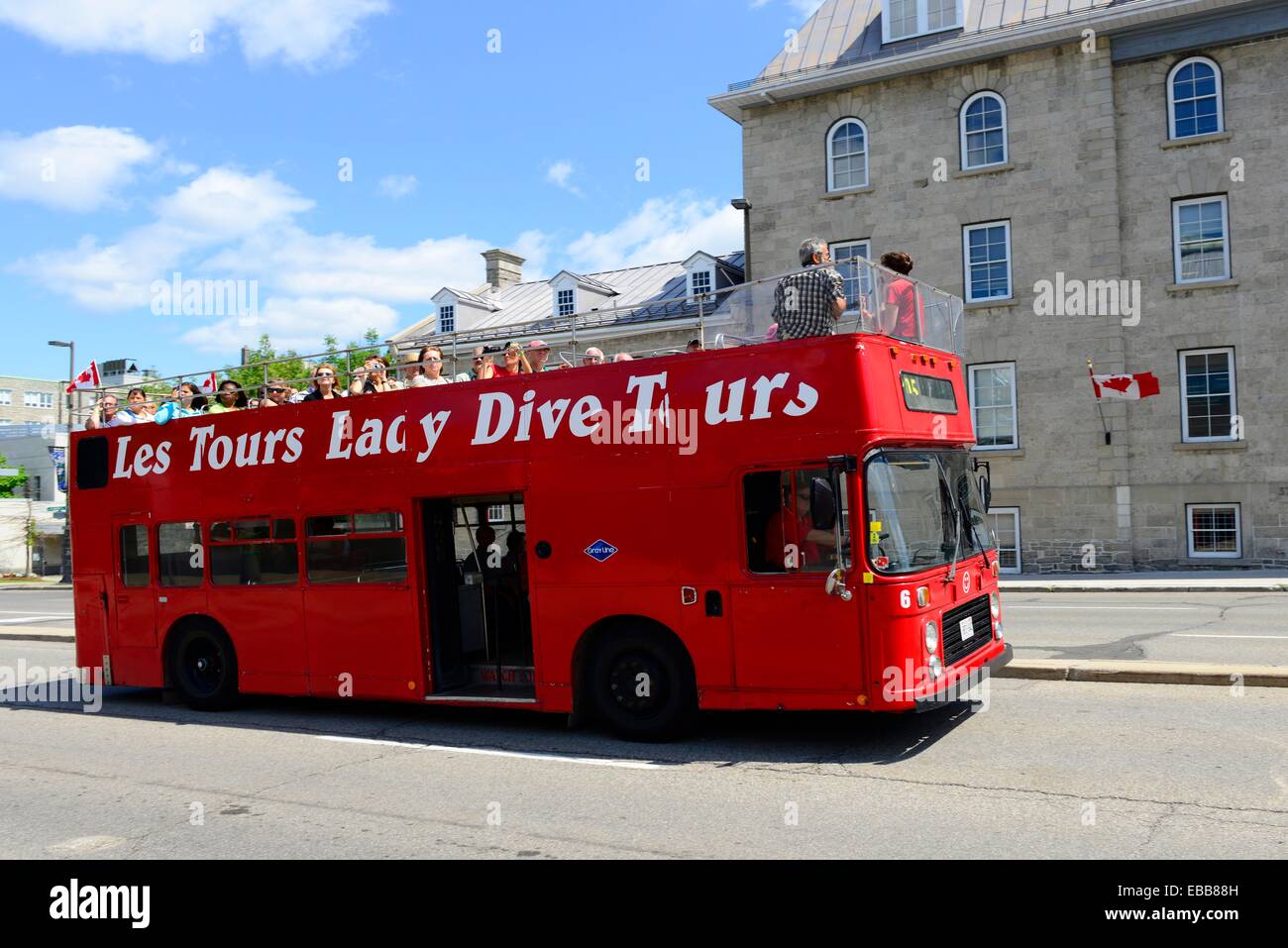 Red Bus Tour de Ontario Canada Ottawa Capital nacional Foto de stock