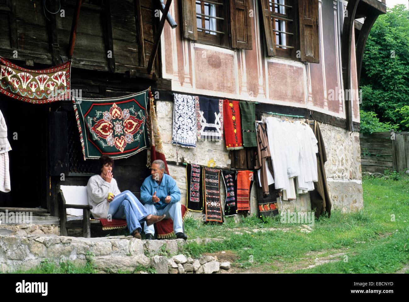 Tienda de artesanía, Koprivstica, Bulgaria, Europa Foto de stock