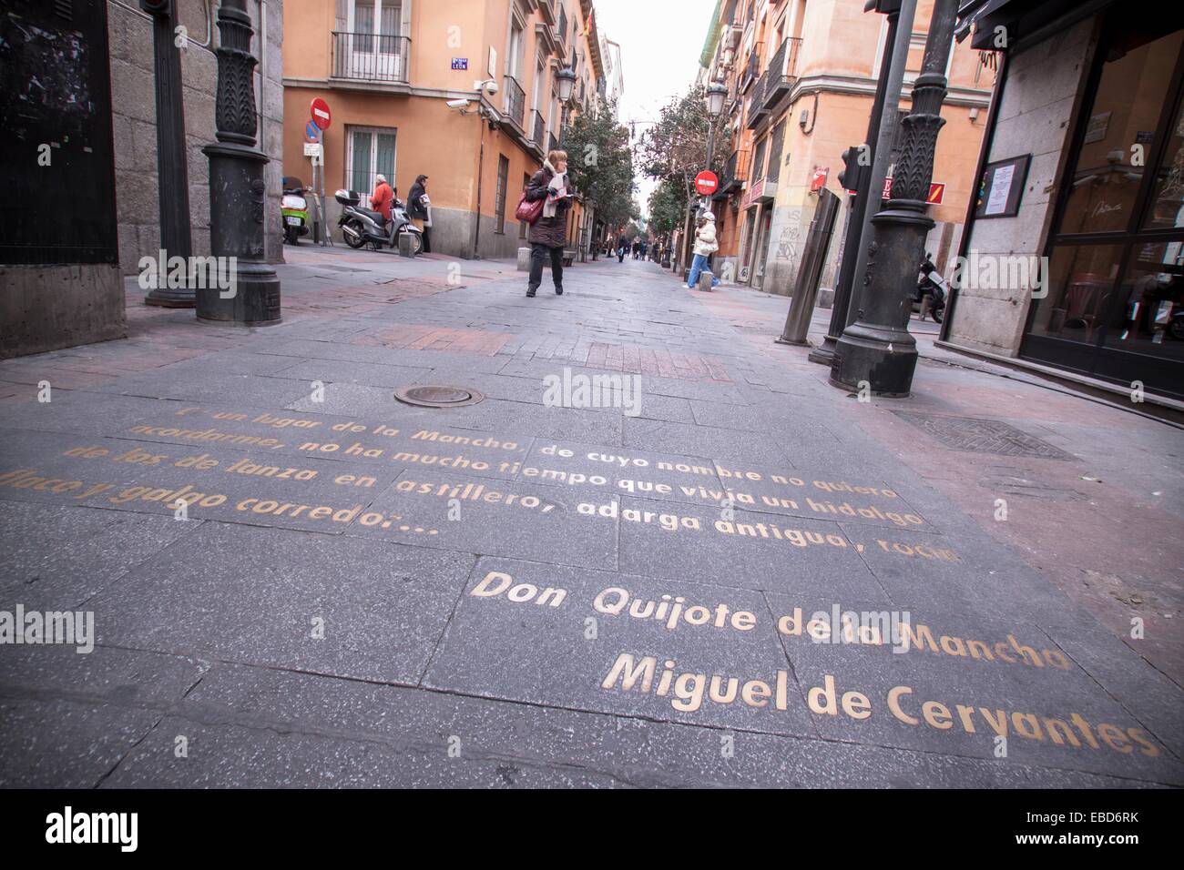 Calle de las Huertas, Madrid, España Fotografía de stock - Alamy