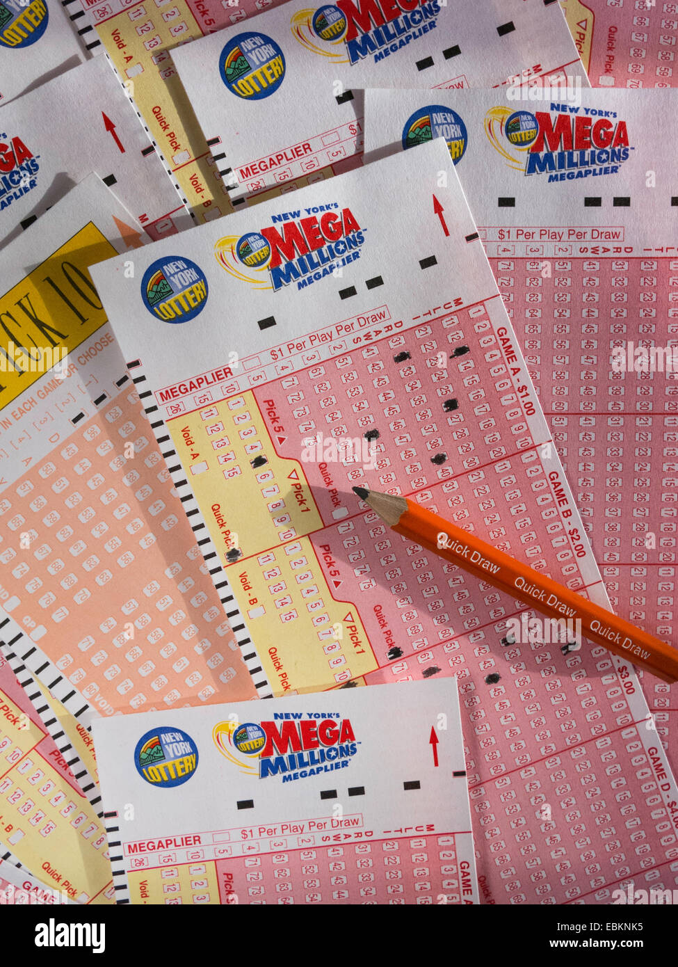 Nueva York lotería Mega Millions Tarjeta de Still Life, EE.UU Fotografía de  stock - Alamy