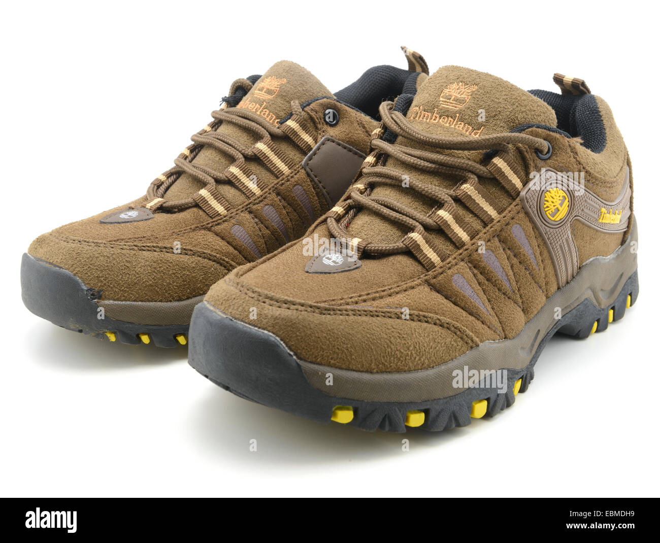 Un par de nuevos zapatos Timberland marrón claro Fotografía de stock - Alamy