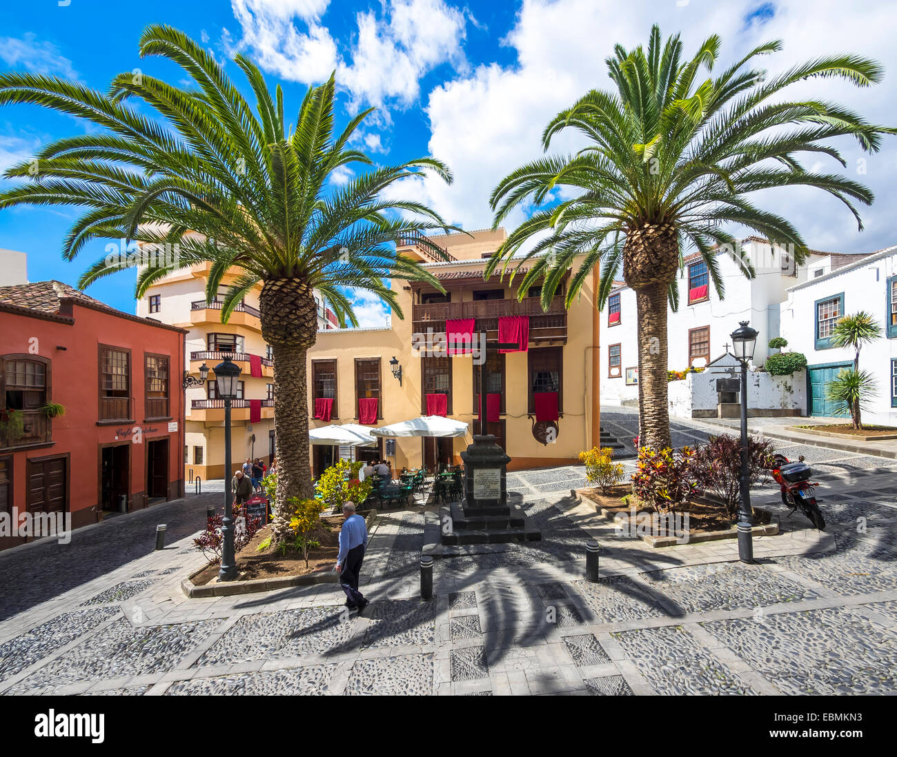 Radioactivo Salvaje Electrizar Santa cruz de la palma fotografías e imágenes de alta resolución - Alamy