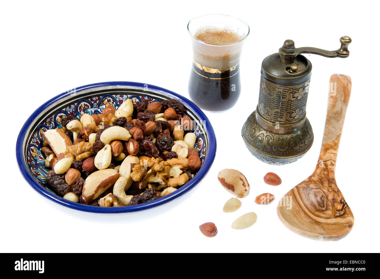 Una mezcla de nueces, muy popular en los países árabes Foto de stock
