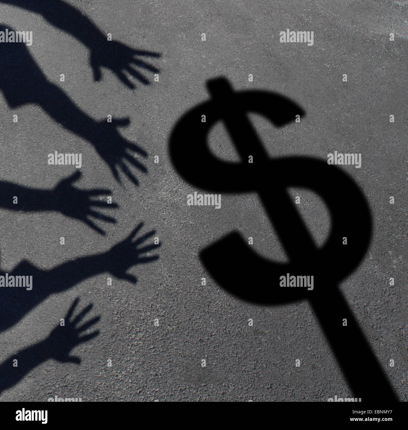 Coger el dinero y la avaricia humana concepto como sombras sobre el pavimento de una grupo de manos alcanzando un signo de dólar como símbolo de la demanda de consumidores e inversores o un icono para el pago de impuestos. Foto de stock