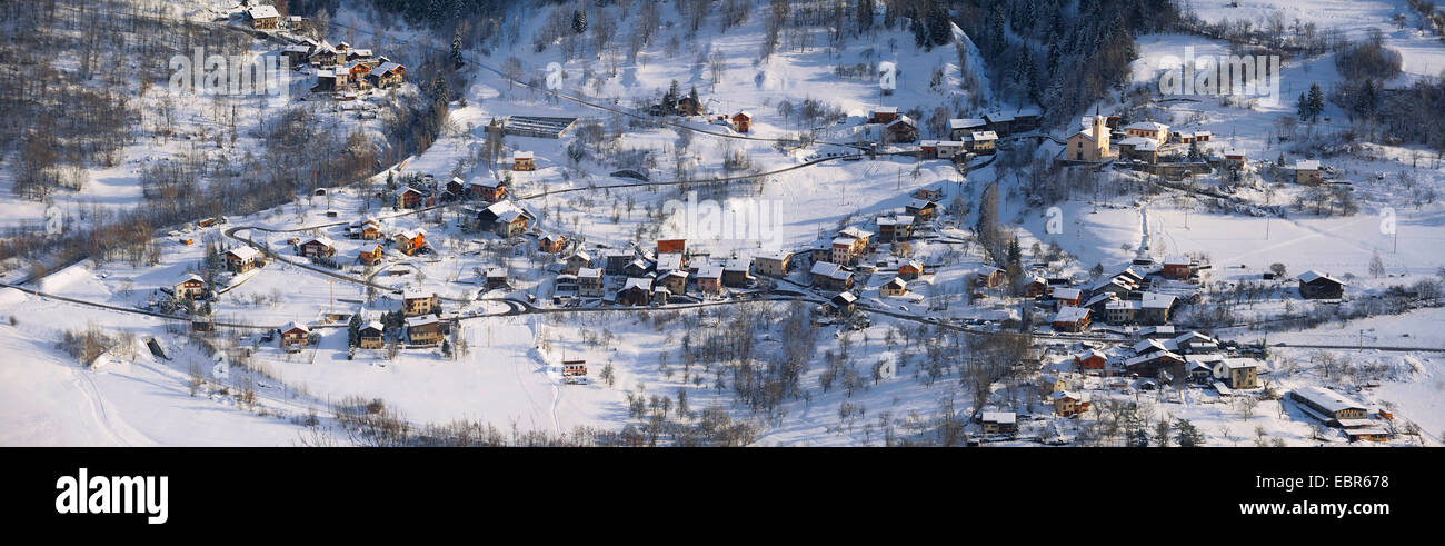 Hameau de Hauteville Gondon, Bourg Saint Maurice, Francia, Savoie Foto de stock