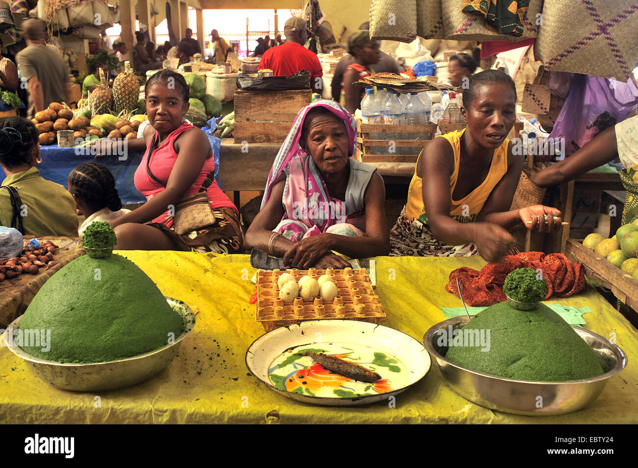 Escena del mercado, Madagascar, Andoany, Hell Ville Foto de stock