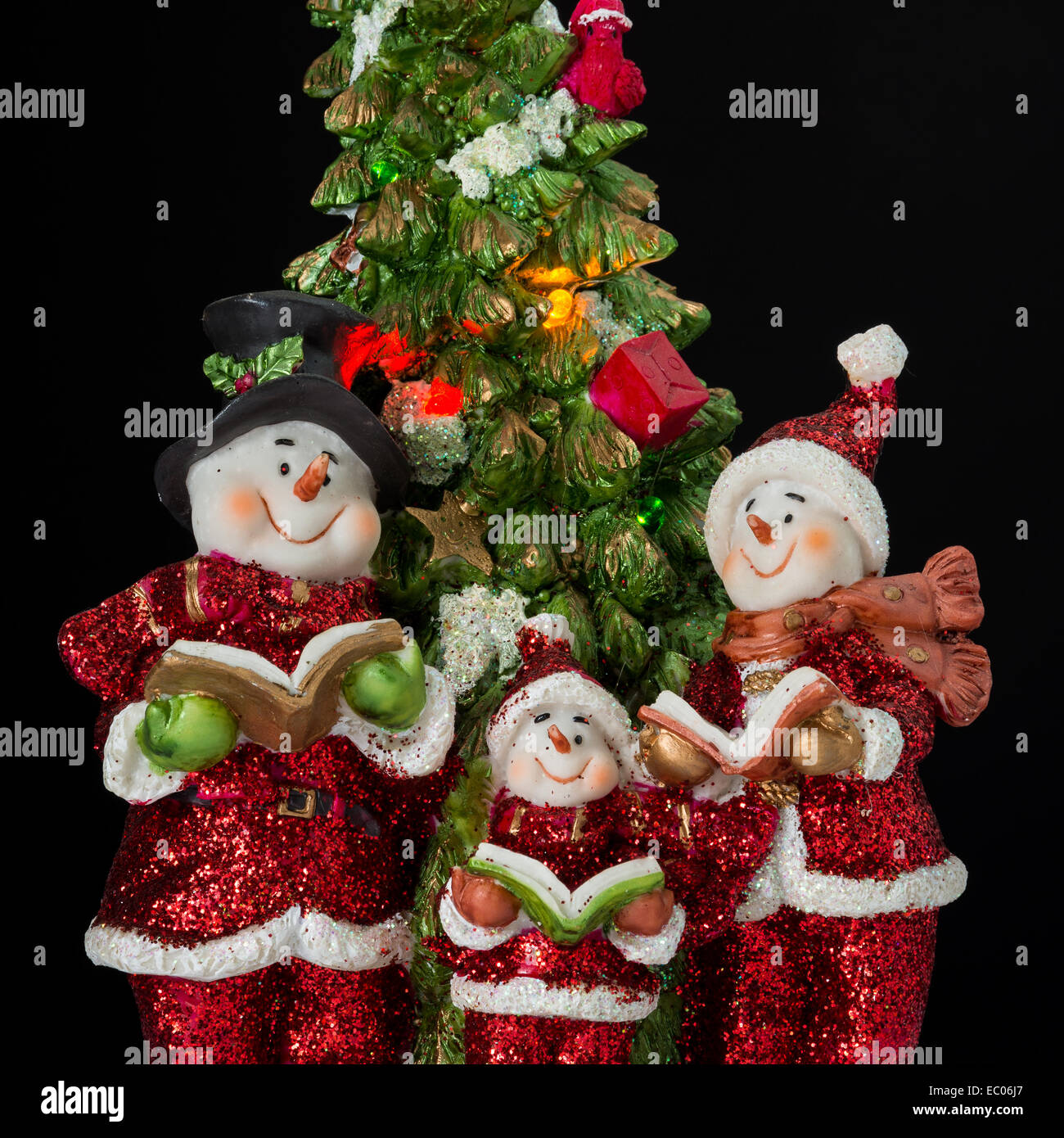 Vestido de santa claus fotografías e imágenes de alta resolución - Alamy Vestido de santa claus fotografías e imágenes de alta resolución - Alamy