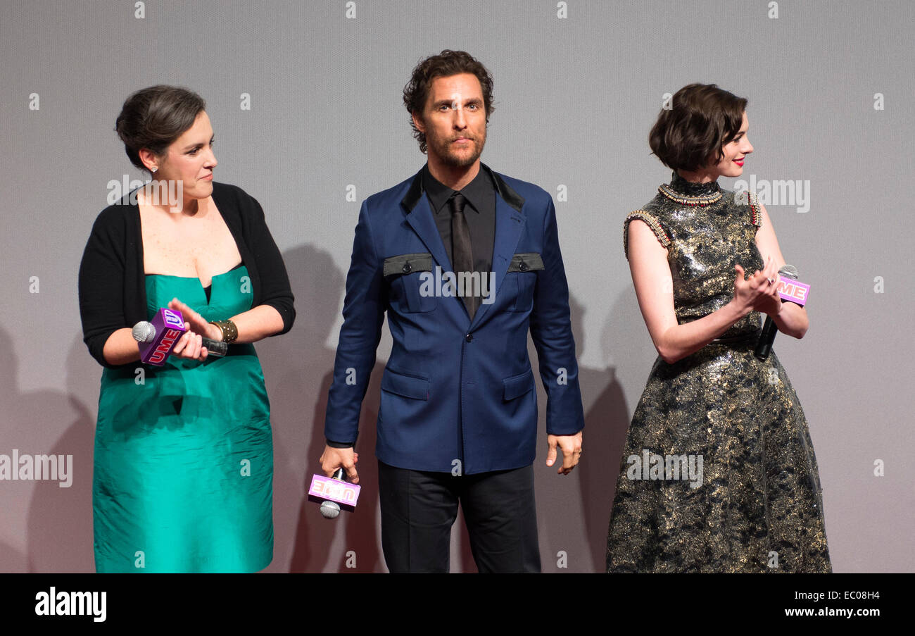 Shanghai, China. 10 Nov, 2014. Productor Emma Thomas, Matthew McConaughey, Anne Hathaway en premiere interestelar en Shanghai China Foto de stock