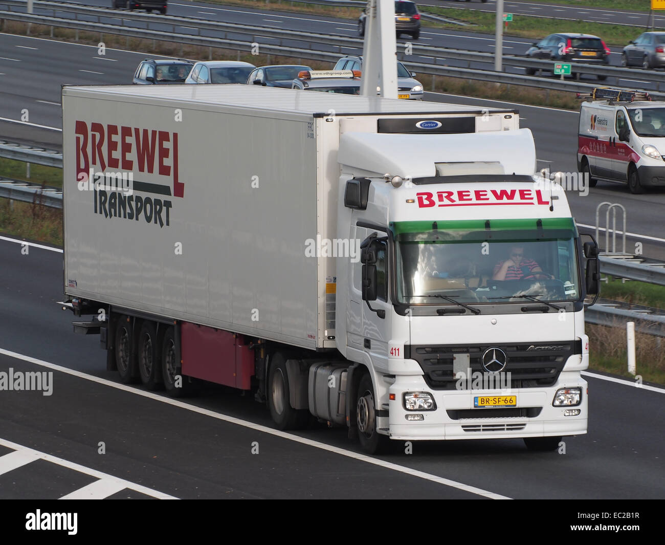 MERCEDES-BENZ ACTROS, Transporte Breewel Foto de stock