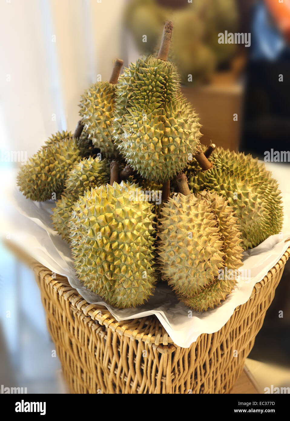 Foto de deliciosas frutas exóticas duriones Foto de stock
