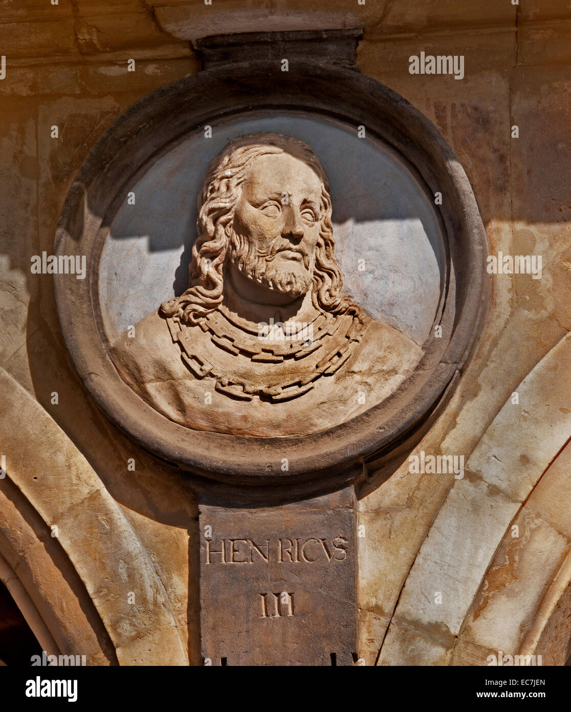 Henricvs III - Enrique III de Castilla 1379 - 1406 ( Henry el Sufriente o Enrique el enfermo ) rey español Real España ( Plaza Mayor Salamanca ) Foto de stock