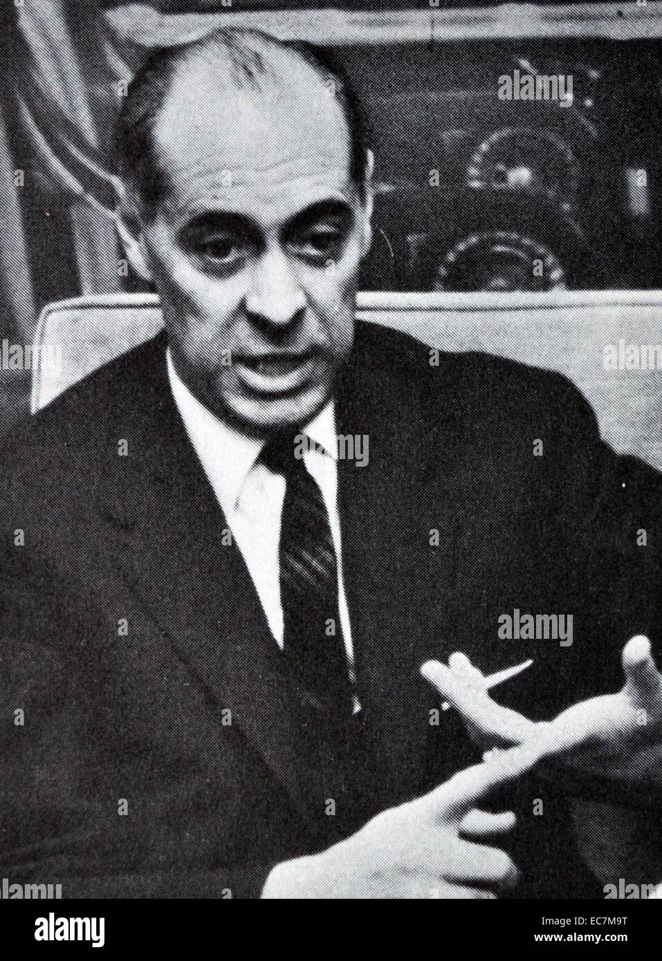 Laureano López Rodó (18 de noviembre de 1920 - 11 de marzo de 2000) fue un abogado español, político y diplomático, quien se desempeñó como Ministro de Relaciones Exteriores durante el gobierno de Francisco Franco Foto de stock