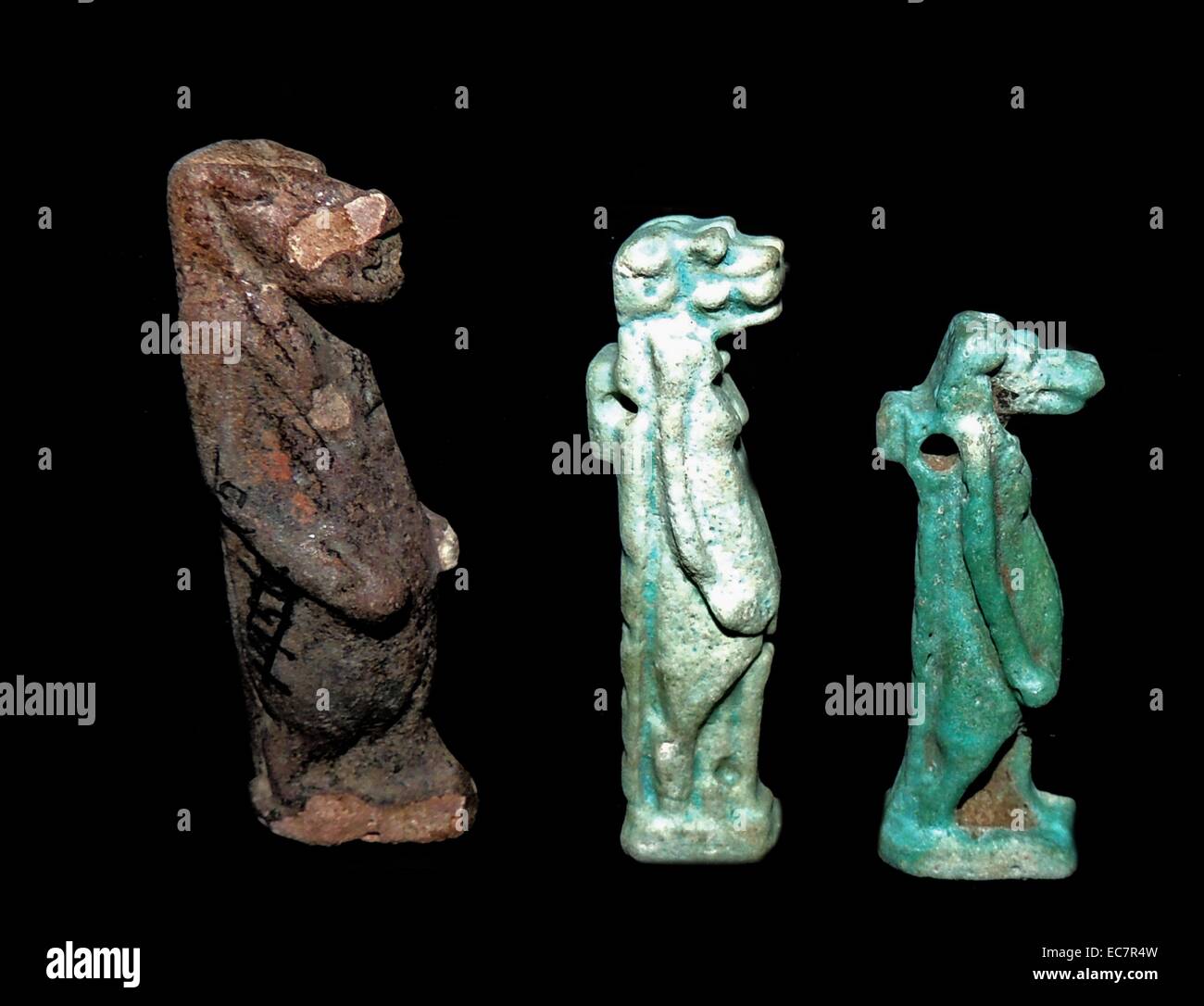 Figuras de dioses del antiguo Egipto Foto de stock