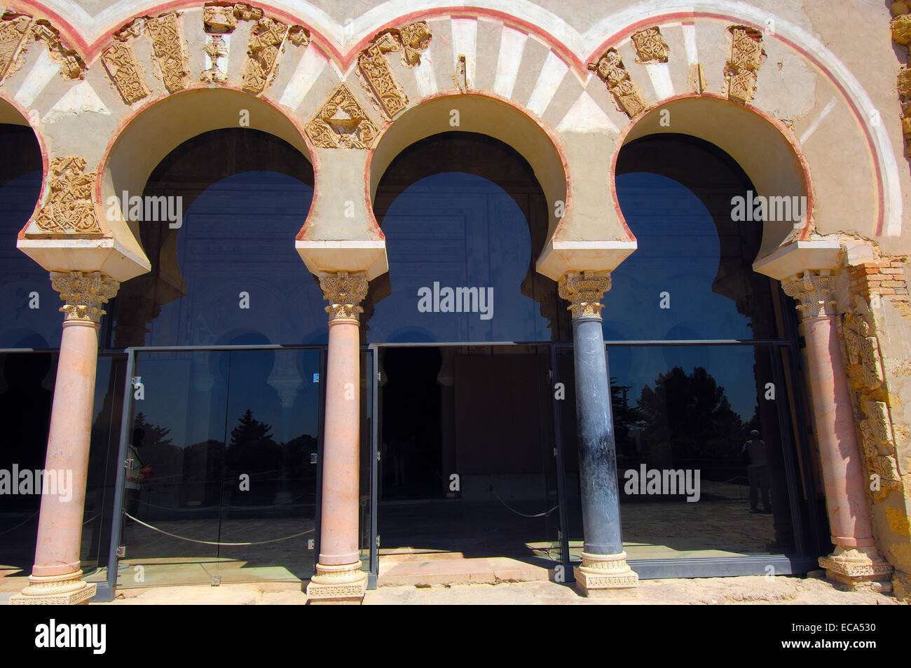 Decoración de medina azahara fotografías e imágenes de alta resolución -  Alamy