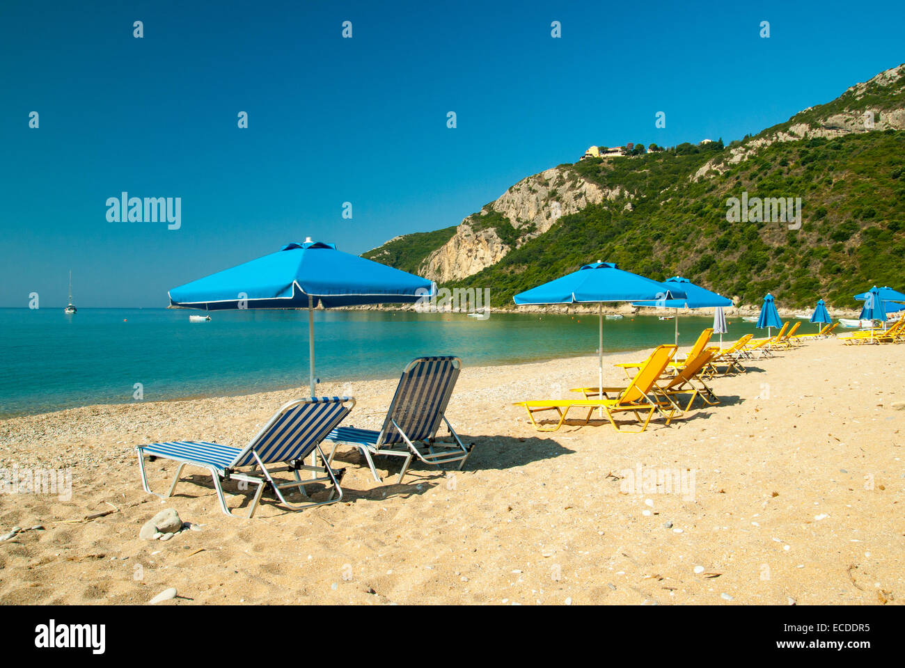 Sombrilla de playa y hamaca fotografías e imágenes de alta resolución -  Página 10 - Alamy