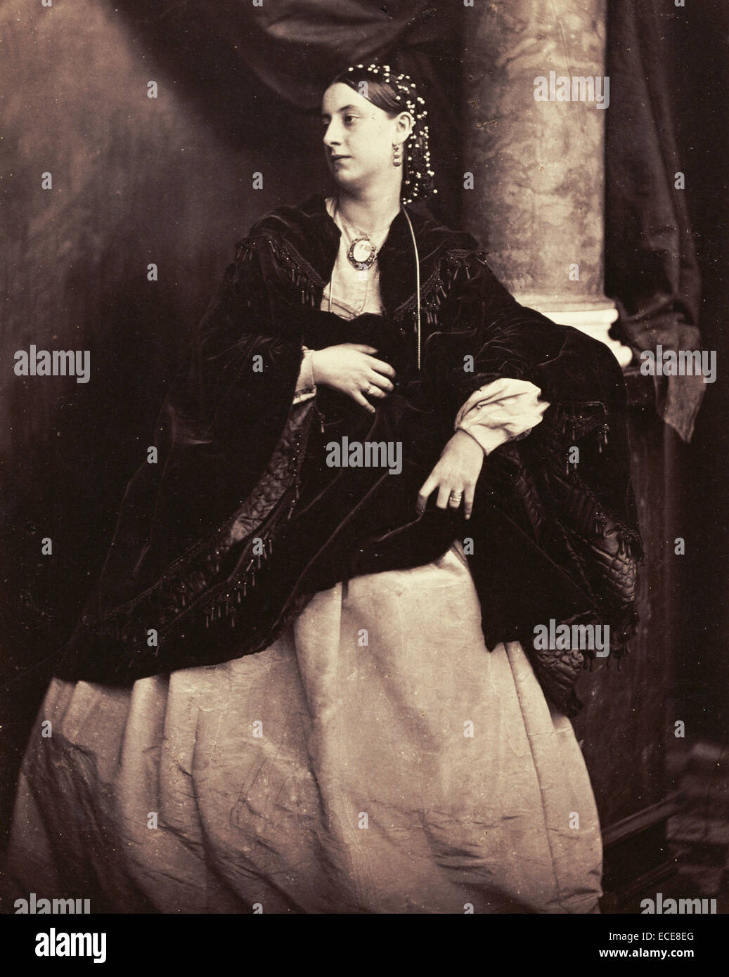 Retrato de una mujer (Retrato de femme); Camille Silvy, Francés, 1834 - 1910; 1860; Albúmina imprimir plata Foto de stock